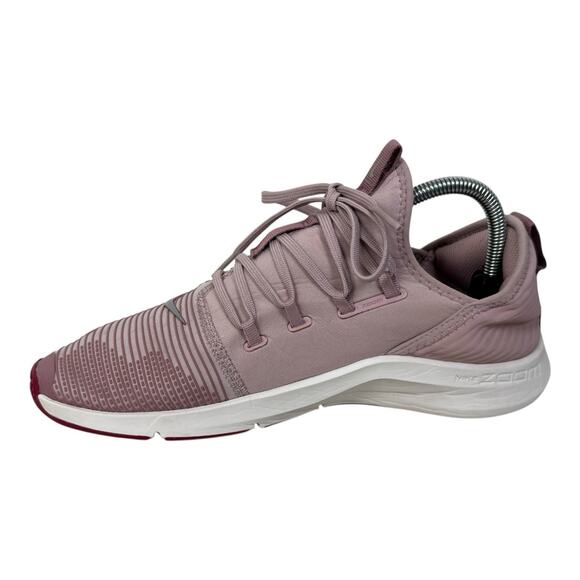 Size 10 Nike Air Zoom Elevate Training Running Shoes AA1213-500 Lavender Womens - Picture 10 of 12